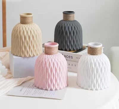 VividVase - Schicke keramische Vase für frische Blumenarrangements