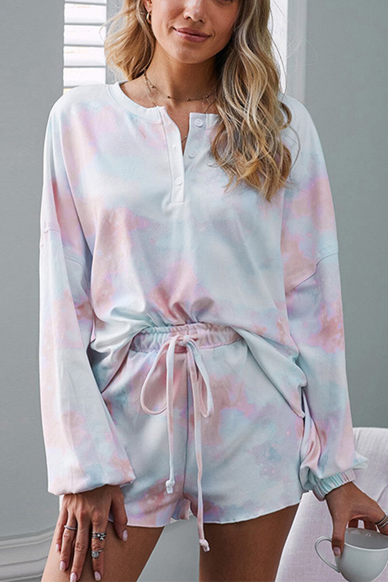 Verspieltes Pyjama Set mit Stil für Entspannung