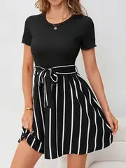 Edna | Neu Gestreiftes Patchwork-Kleid in A-Linie mit Kordelzug