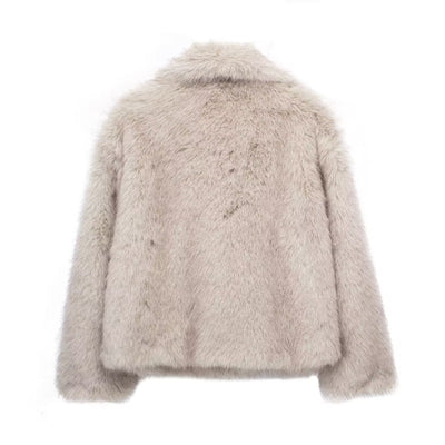 Mila | Luxuriöser Faux Fur Mantel für stilvolle Wintertage