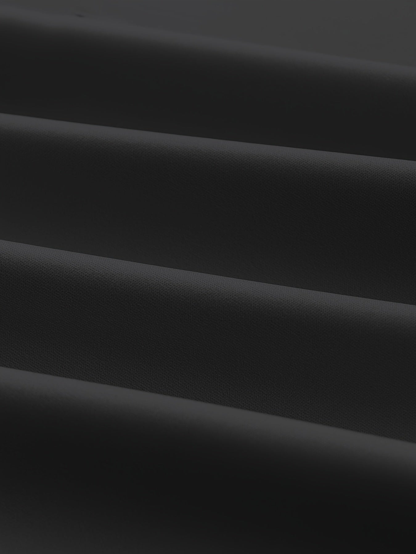 Modisches Shirt | Strass-Herz-Design | V-Ausschnitt & Schulterfrei