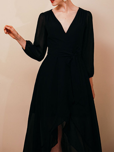 Elegantes Wickelkleid | V-Ausschnitt | Asymmetrischer Saum