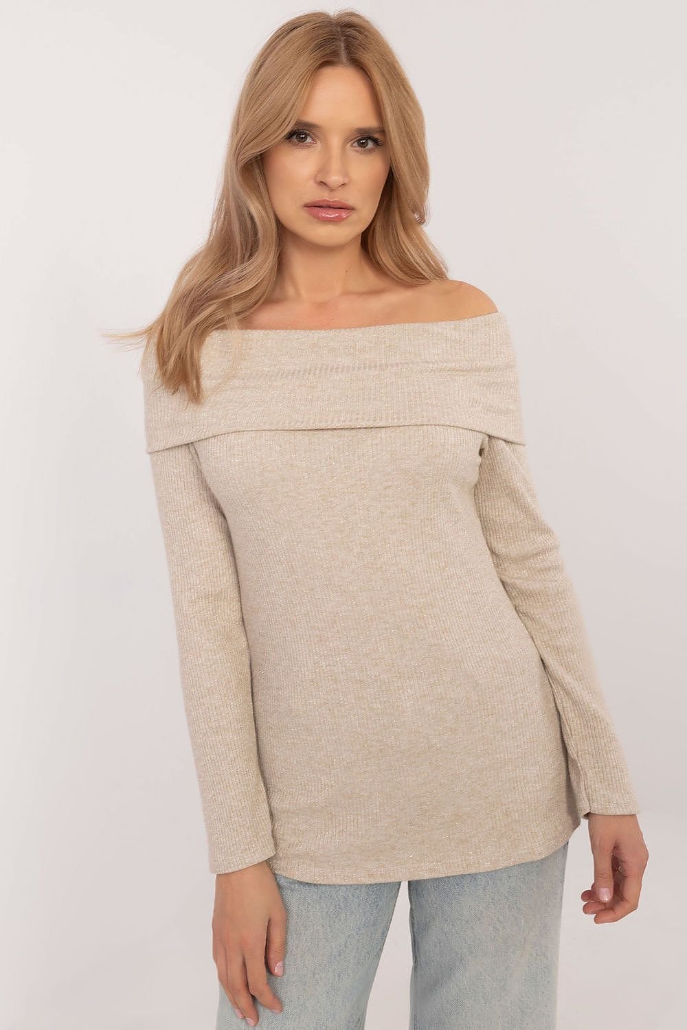 Schulterfreier Pullover | Femininer Chic | Elegante Lässigkeit