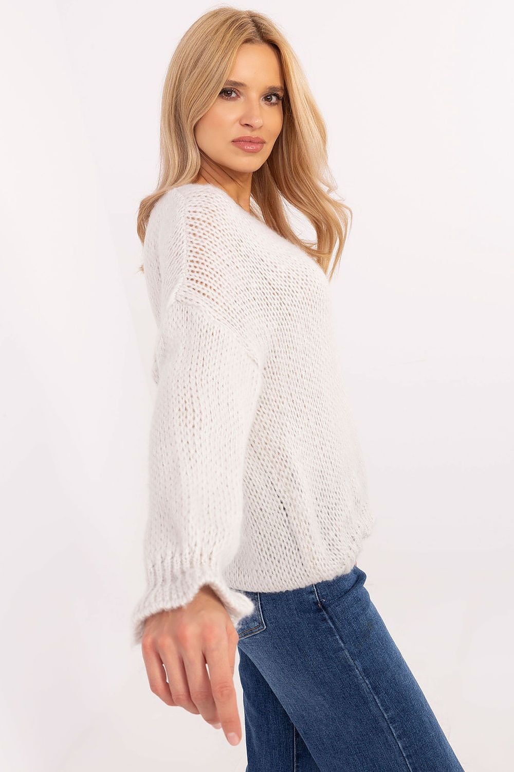 Flauschiger Strickpullover mit V-Ausschnitt | Lockerer Schnitt | Moderner Winter-Look