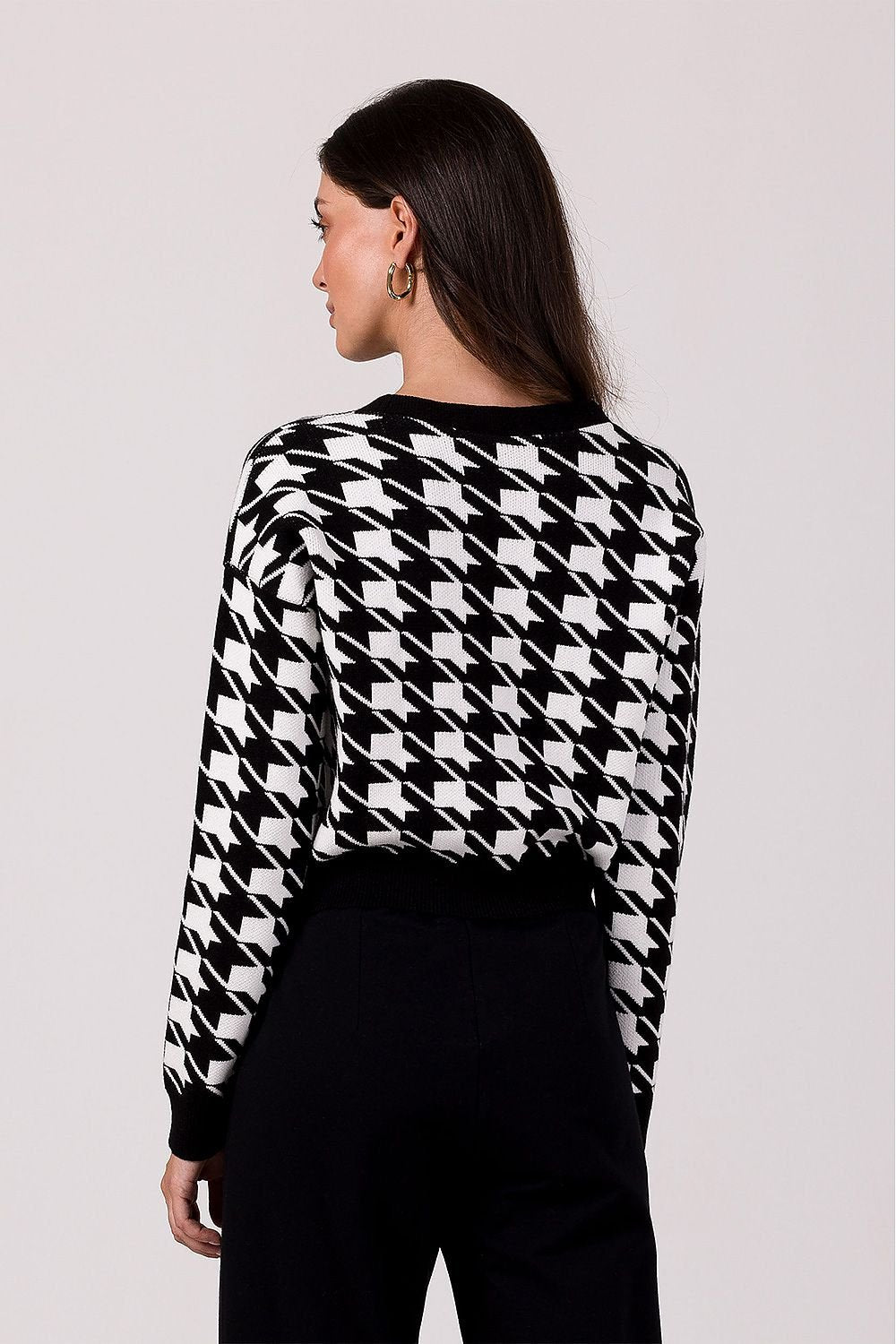 Kurzer Strick-Cardigan | Klassische Eleganz | Moderner Touch