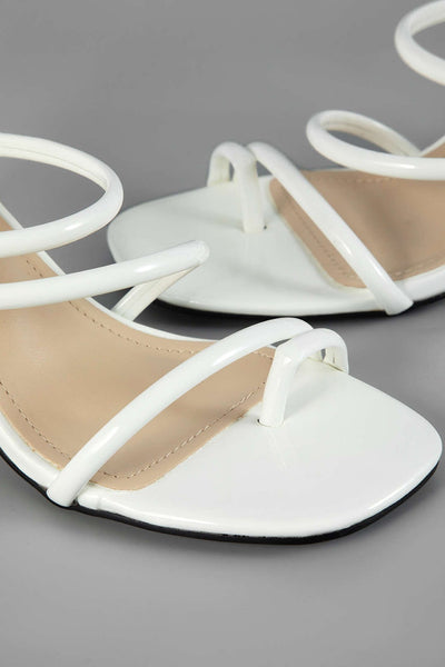 Elegante Sandaletten mit filigranen Riemen