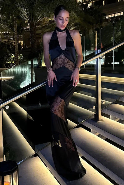 Damen Maxikleid mit Halfterkragen und Spitzendetails