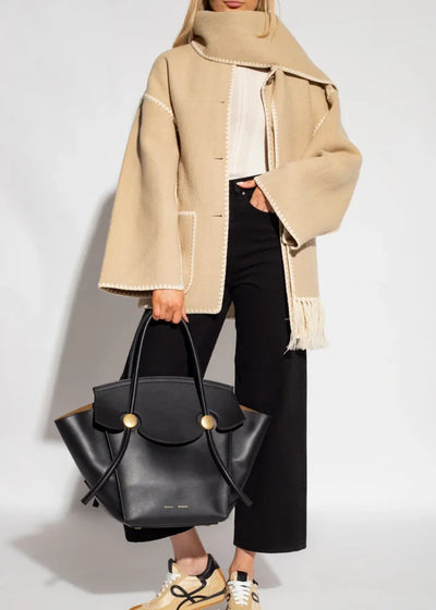 Damen schaljacke mit Fransen und Kontrastnähten