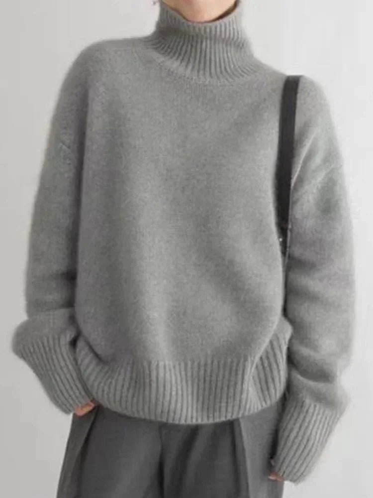 Oversize Damen Rollkragenpullover mit überschnittenen Schultern