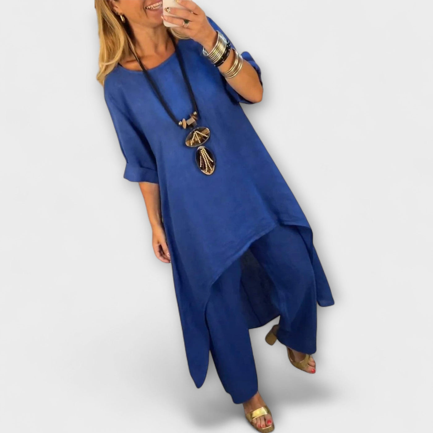 Tabea - Leinen Anzug mit Rundhalsausschnitt