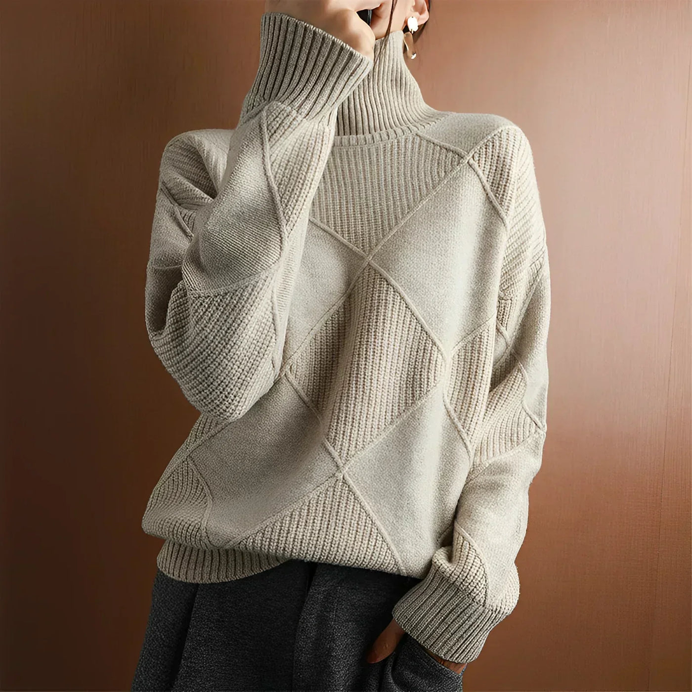 Rauten-Rollkragenpullover – Raffinierte Wärme mit modernem Stil