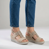 Elinazza | Damen-Keilsandalen mit verstellbarem Riemen in Beige
