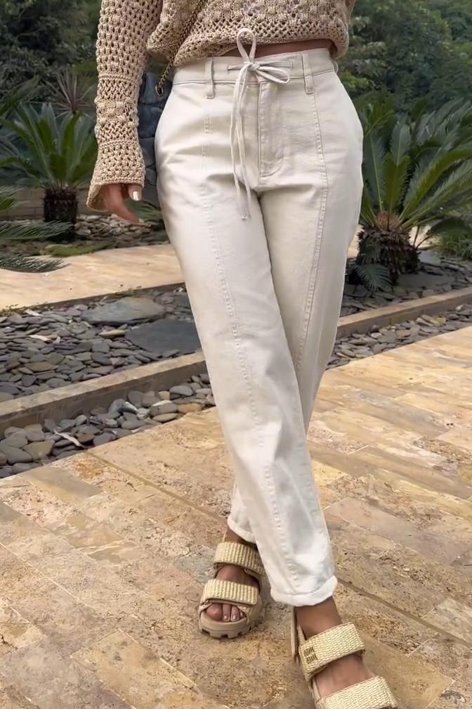 High-Waist-Hose mit Bindegürtel | Lässige Eleganz | Vielseitiger Stil