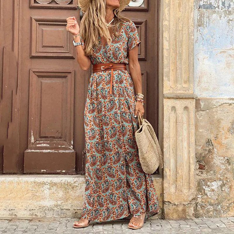 Maxikleid im Boho-Stil mit Paisley-Muster und Gürtel