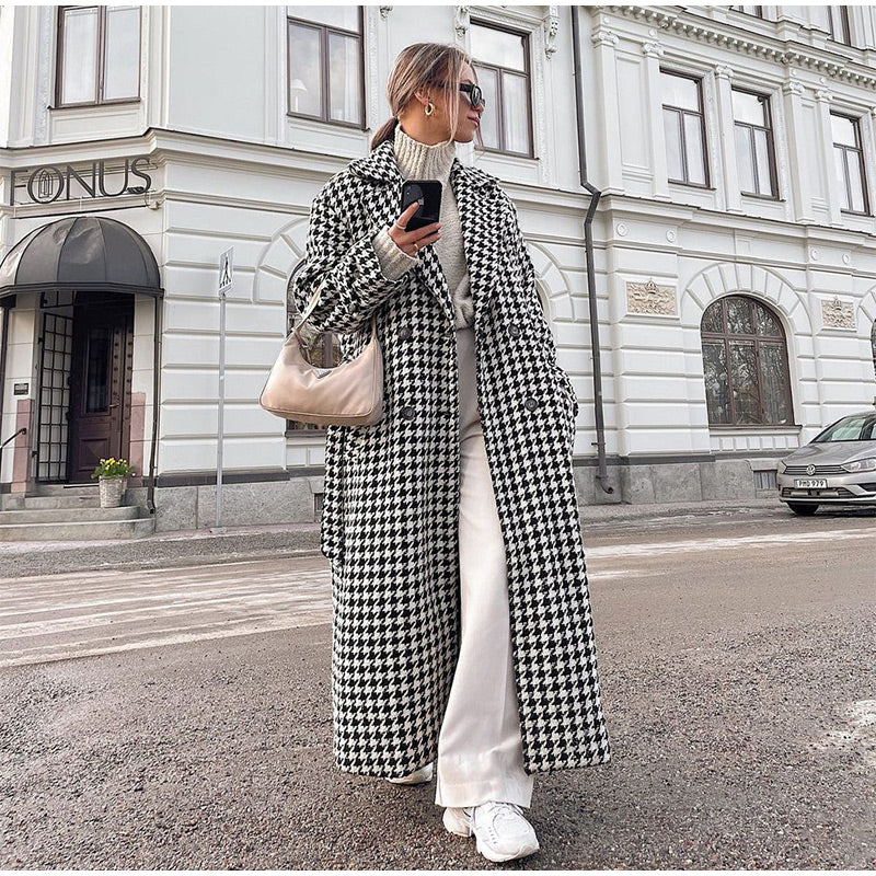 Moderner Trenchcoat mit Hahnentrittmuster - Kornelia