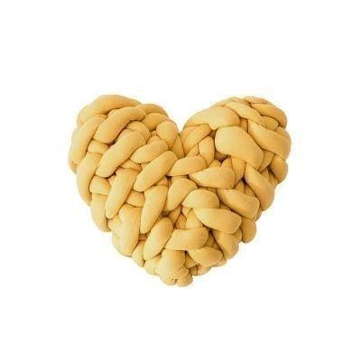 LoveTwist - Herzförmiges Strickkissen