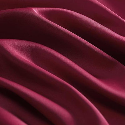 Damen Satin Top mit Spaghettiträgern und V-Ausschnitt