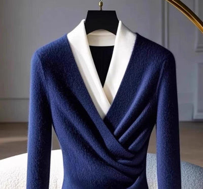 Eleganter Wickelpullover | Kontrastkragen & Drapierung | Stilvolle Raffinesse